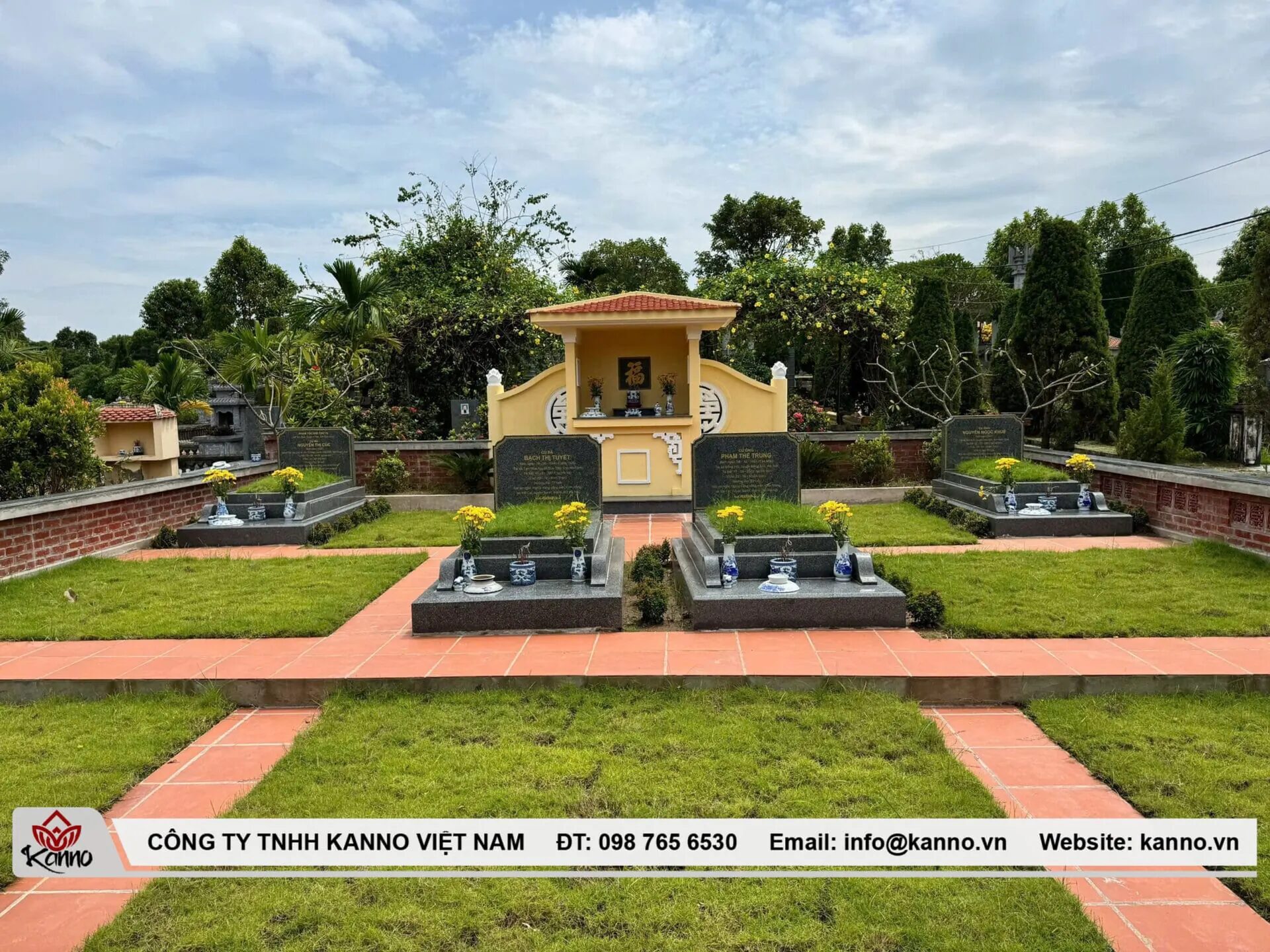 Mộ Đá Hoa Cương Tại Vĩnh Hằng Ba Vì