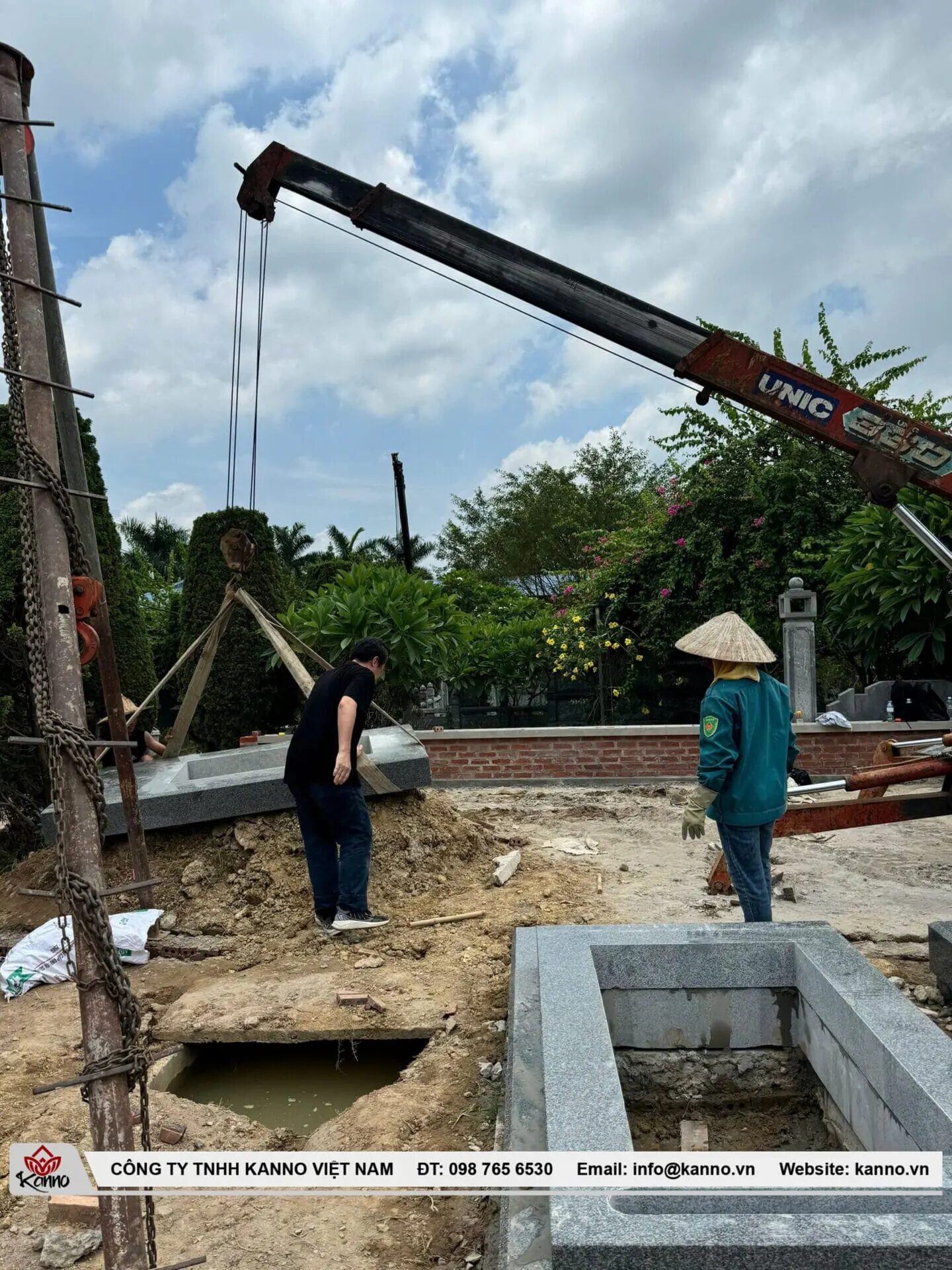 Tiếp Tục Bàn Giao Mộ Đá Hoa Cương Tại Vĩnh Hằng Ba Vì năm 2024 Mộ Đá Hoa Cương Tại Vĩnh Hằng Ba Vì Mộ Đá Hoa Cương Tại Vĩnh Hằng Ba Vì