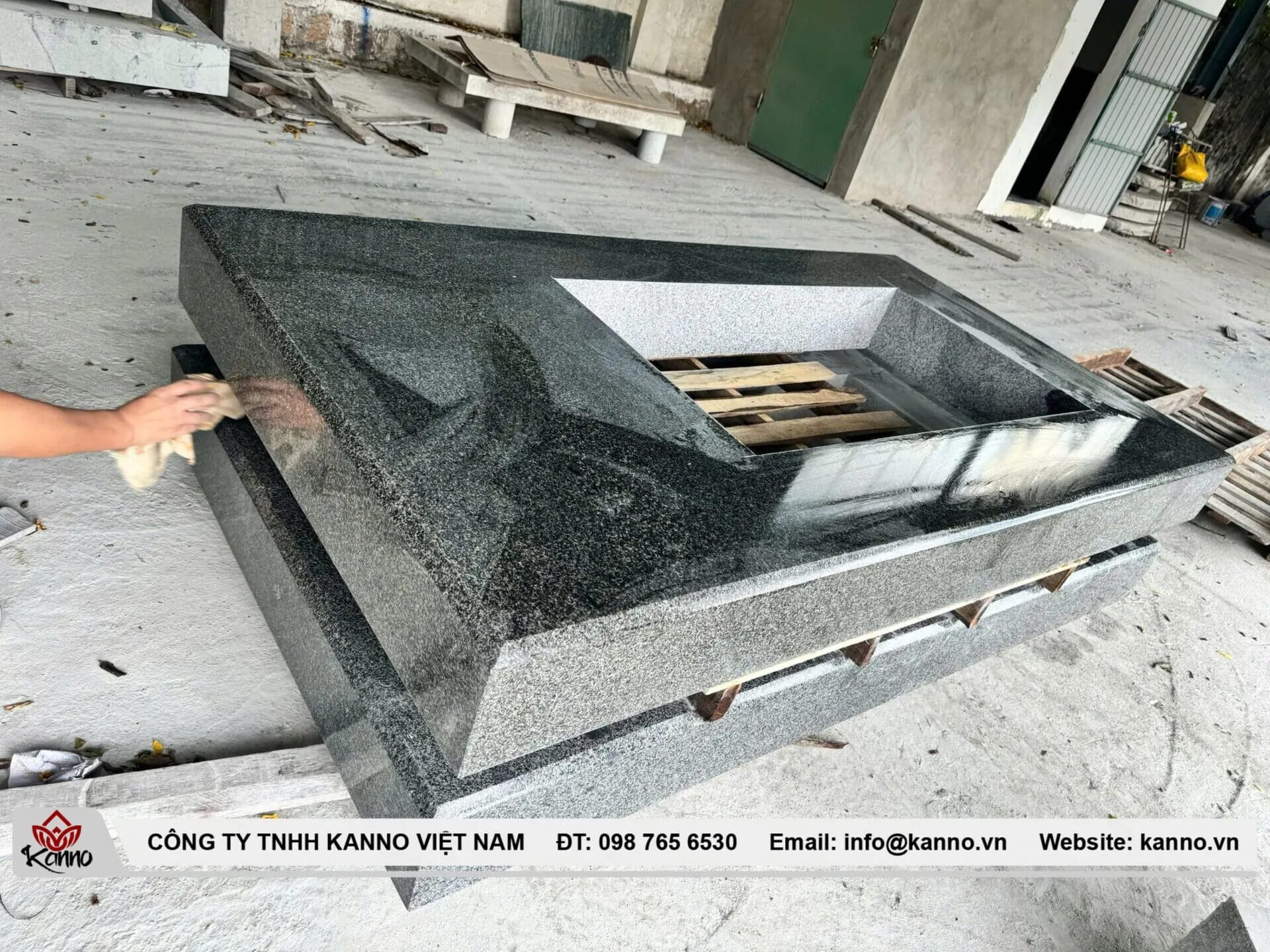 Vĩnh Hằng Ba Vì 花岗岩墓碑安装——KANNO 2024 Vĩnh Hằng Ba Vì 花岗岩 墓碑 安装 Vĩnh Hằng Ba Vì 花岗岩墓碑