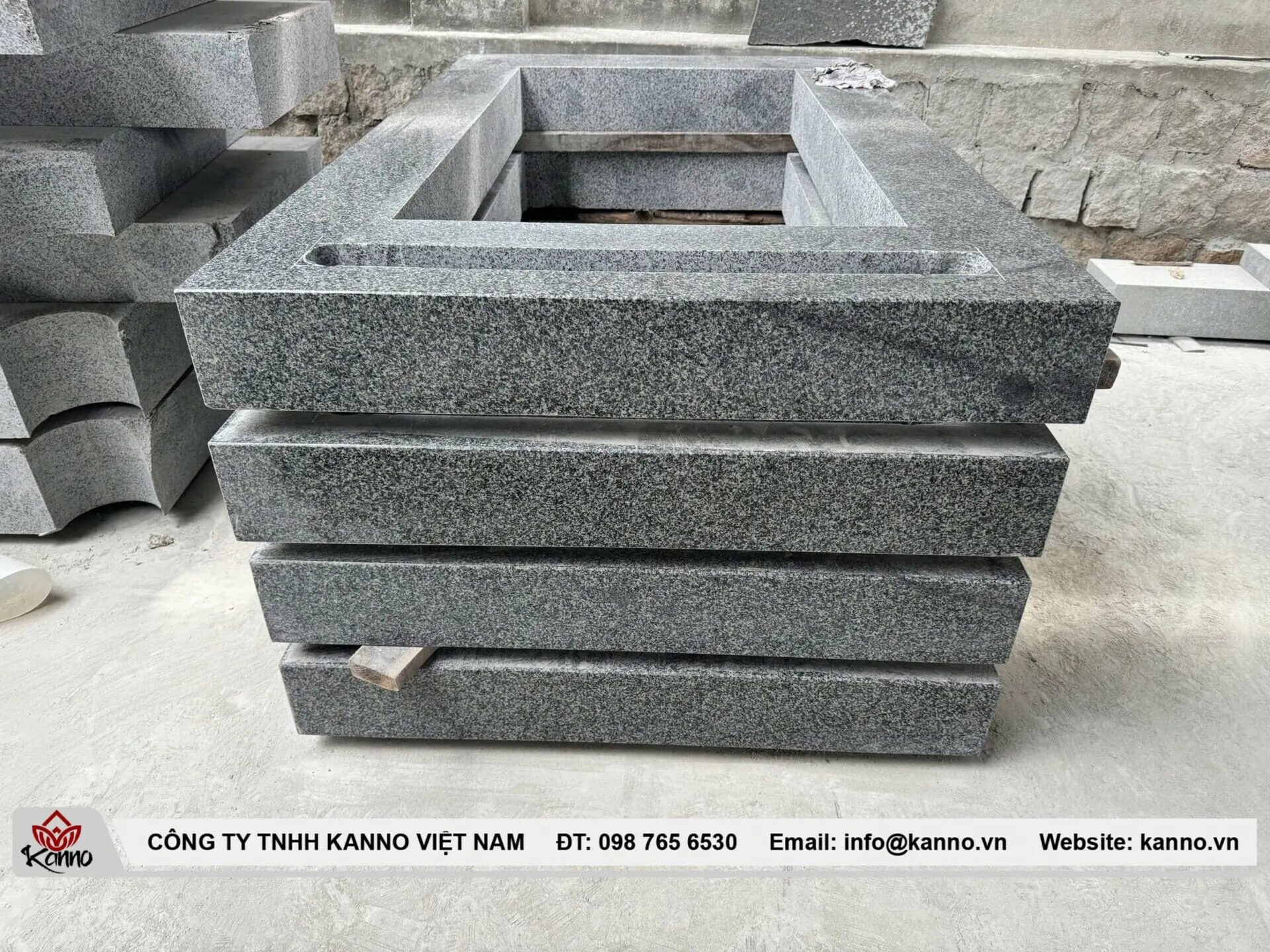 Tiếp Tục Bàn Giao Mộ Đá Hoa Cương Tại Vĩnh Hằng Ba Vì năm 2024 Mộ Đá Hoa Cương Tại Vĩnh Hằng Ba Vì Mộ Đá Hoa Cương Tại Vĩnh Hằng Ba Vì