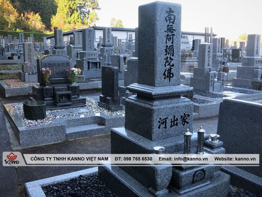 Traditional tombstone in Japan to gather the generations of one family together Kanno Việt Nam