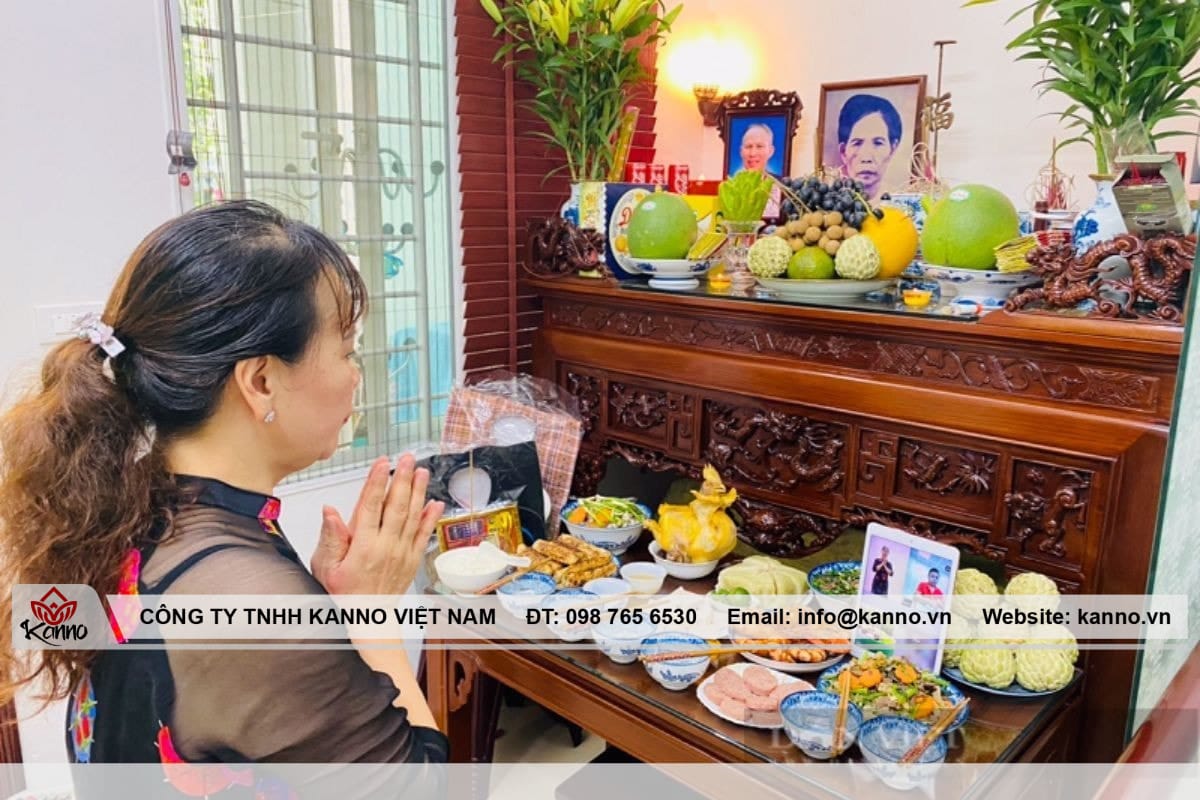 Cúng rằm tháng 7 cho gia tiên