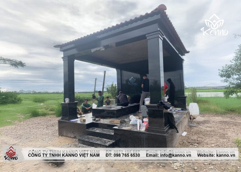 Hình ảnh thi công nhà mồ bằng đá đen Ấn Độ của Kanno Việt Nam
