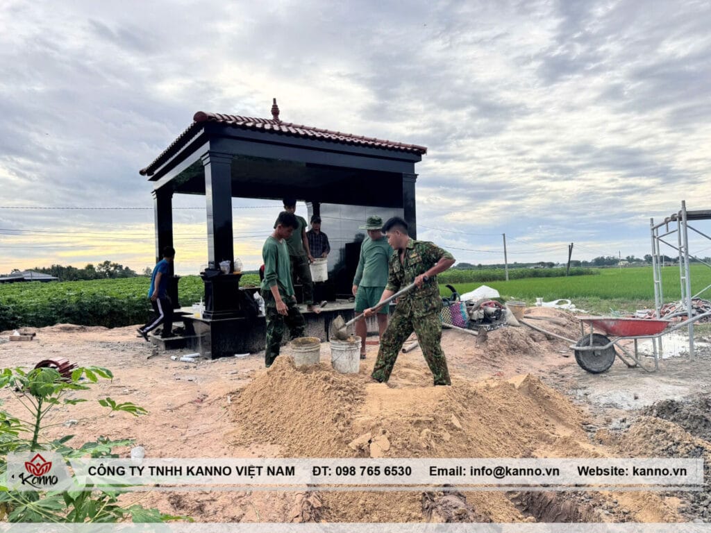 Hình ảnh thi công nhà mồ bằng đá đen Ấn Độ của Kanno Việt Nam