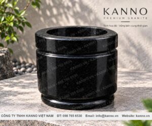 Bát hương tròn bằng đá granite đen Ấn Độ - BH04